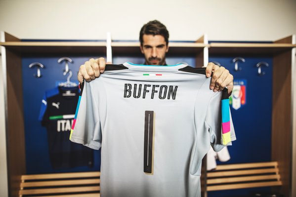 Конте: «Надевать футболку сборной Италии — большая честь»