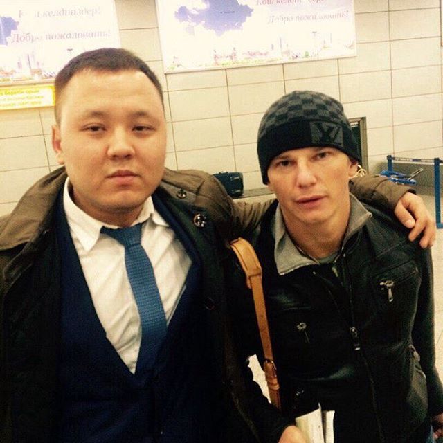Аршавин прилетел в Алма-Ату, где подпишет контракт с «Кайратом»