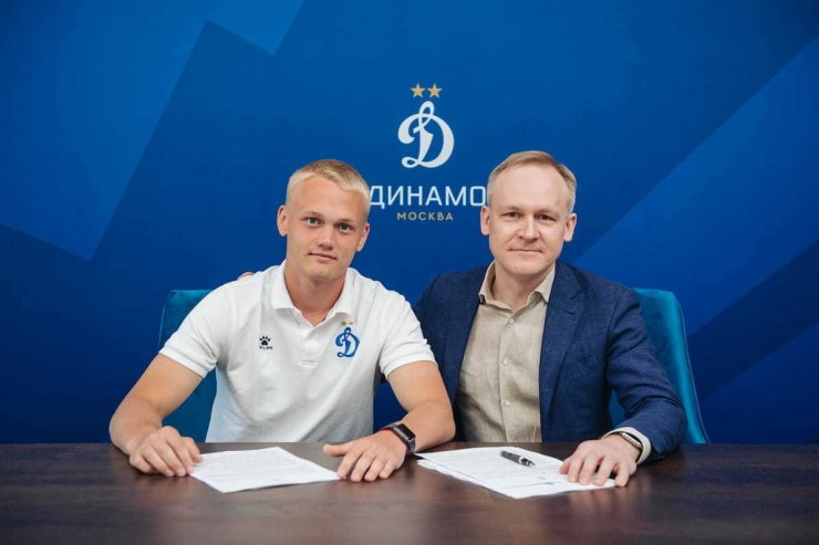 «Динамо» продлило контракт с Тюкавиным