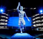 «Манчестер Сити» «оброс» статуями. Необычное развлечение «горожан»